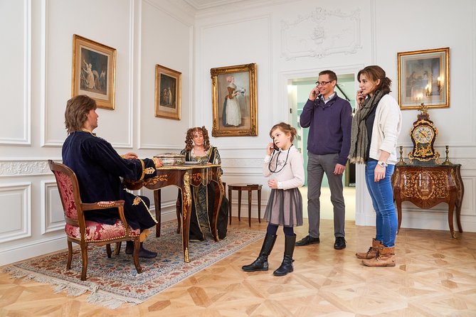 Choco-Story: The Chocolate Museum in Brussels - Walking Through the Museum: Cocoa to Chocolate at Your Pace