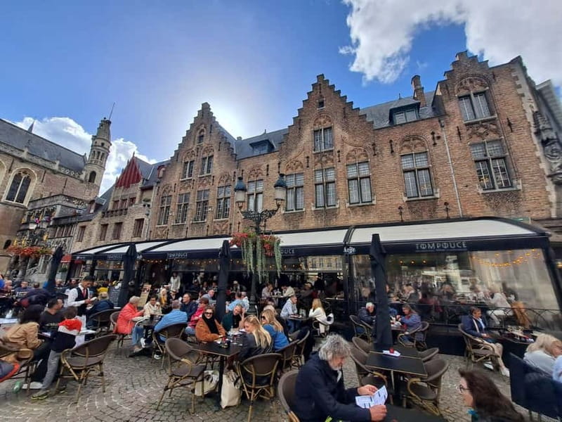 Day trip to Bruges from Paris with canal cruise - The Paris meeting point and how to start your day smoothly