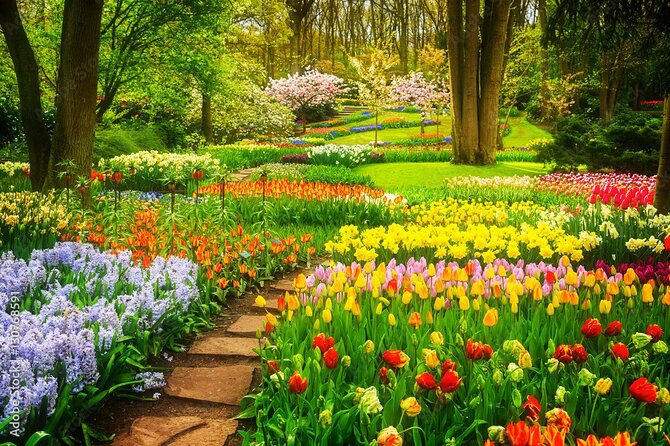 Delft and Keukenhof Gardens Tour from Brussels - How Delft’s canals and craft shops fit into a short schedule