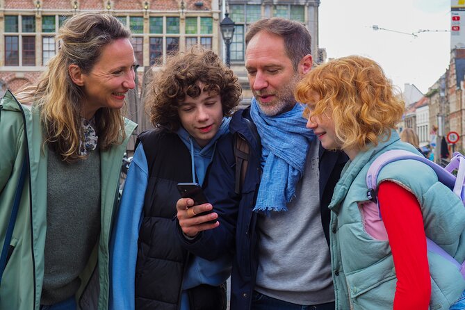 Discover Ostend while playing! Escape game - The Walter case - Walking route in practice: historic streets, seaside air, and clues tied to places