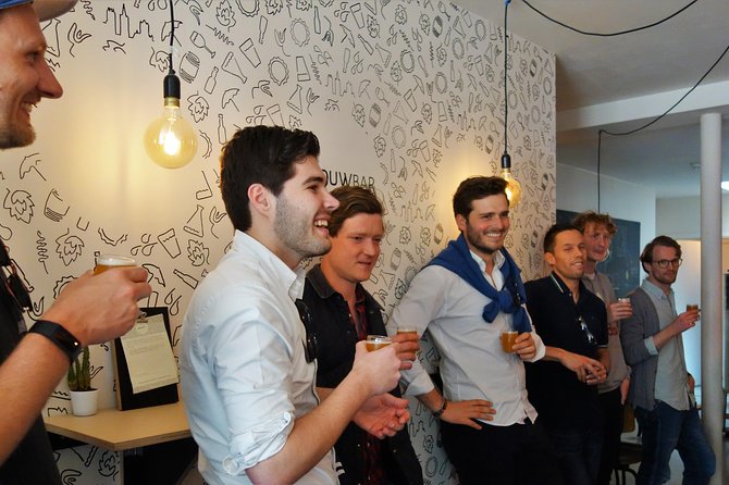 Discover our Brussels craft breweries with a local, passionate, young guide - BeerSecret quiz on the move: IPA and IBU without the intimidation