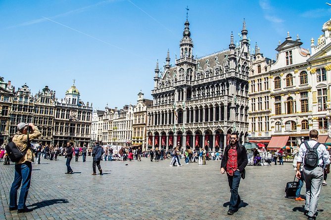 e-Scavenger hunt Brussels: Explore the city at your own pace - Best times to play, and who will enjoy it most