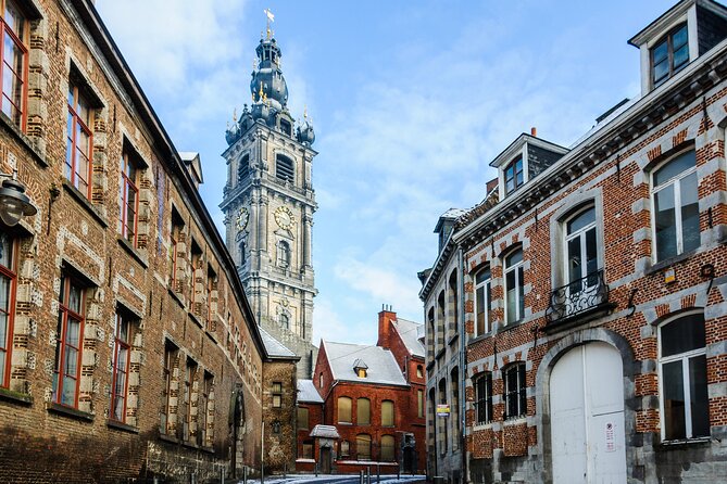 e-Scavenger hunt Mons: Explore the city at your own pace - Garden du Mayeur and the Doudou Museum: A Ritual You Can Explain