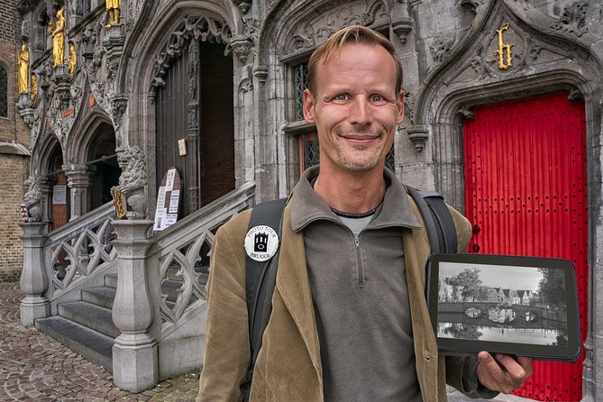 "Edges of Brugge" Photo Tour - 2hr open city tour & workshop - A 2-hour walk designed around light, not a rigid checklist