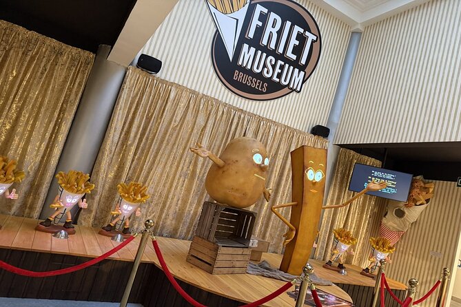 Entrance ticket to the Musée DE la Frite in Brussels - Films and frituristes stories: tradition shown through people