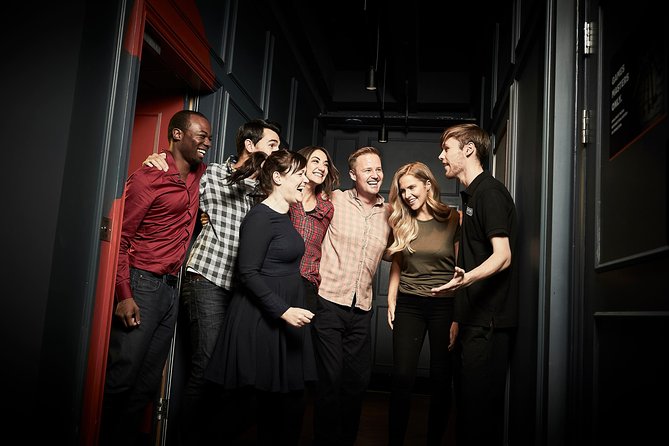 Escape Hunt Brussels, Escape Game - How the Room Atmosphere and Decor Make the Time Feel Longer