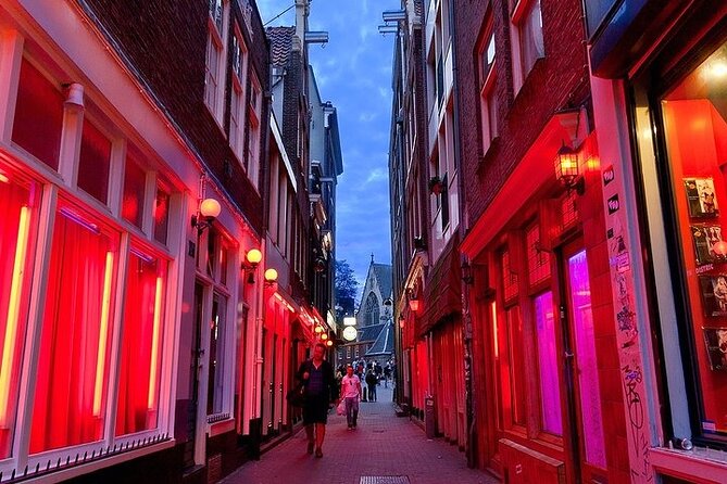 Evening Walking Tour: The Dark Side of Antwerp - Diamond capital meets its darker side, then Steen Castle prison life
