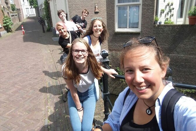 Exciting Murder Mystery - Interactive city walk in Antwerp - Starting Point, Ending Back Where You Began