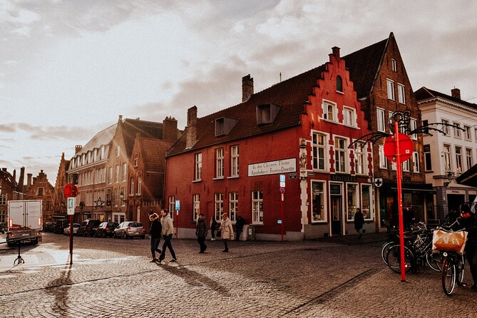 Explore Bruges in 60 minutes with a Local - Key things that make this Bruges walk work