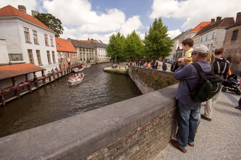 From Amsterdam: Bruges Day Tour in Spanish or English - First Step Into Bruges: A Quick Orientation, Then Major Sights On Foot