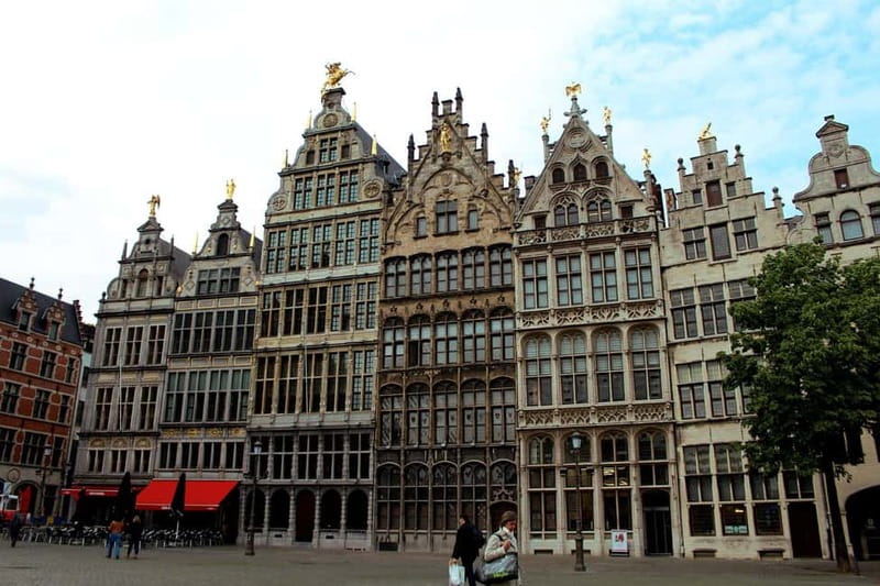 From Amsterdam: Cologne Full-Day Tour - Hohenzollern Bridge and Rhine views: the photo moment you will want to plan for