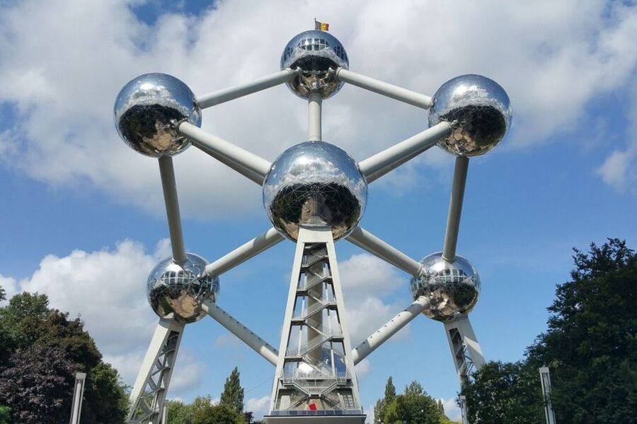 From Amsterdam: Private Sightseeing Trip to Brussels - Transport Value: What $530 Per Person Really Buys You