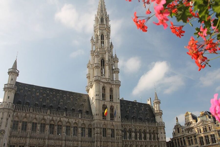 From Amsterdam: Private Sightseeing Trip to Brussels - St Micheal’s Cathedral: Architecture You Can Admire at Walking Pace