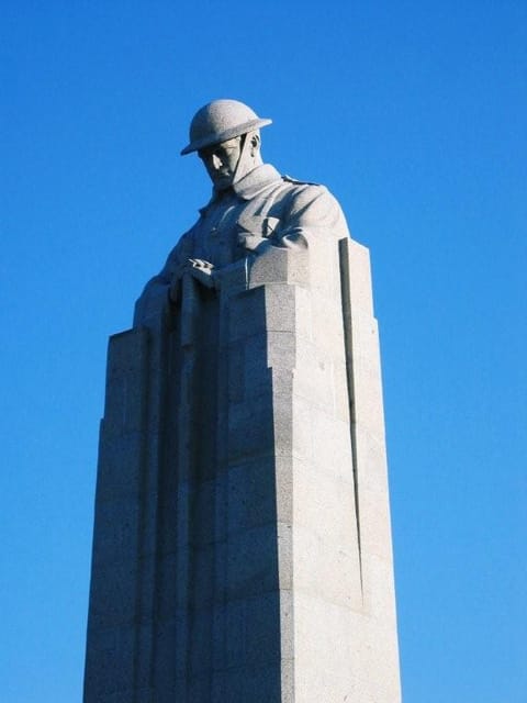 From Bruges: Great War Flanders Fields Minibus Tour w/ Lunch - World War I in Flanders feels real when the guide tells it on-site