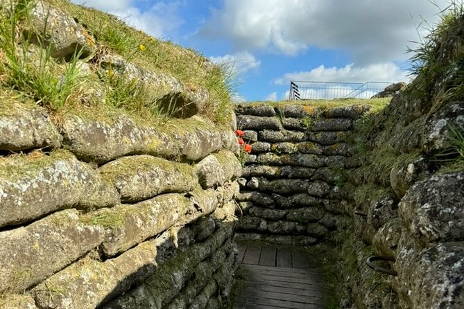 From Bruges: Private WW1 Flanders Fields Battlefield Day Trip - Deutscher Soldatenfriedhof and German trenches: staying balanced and human