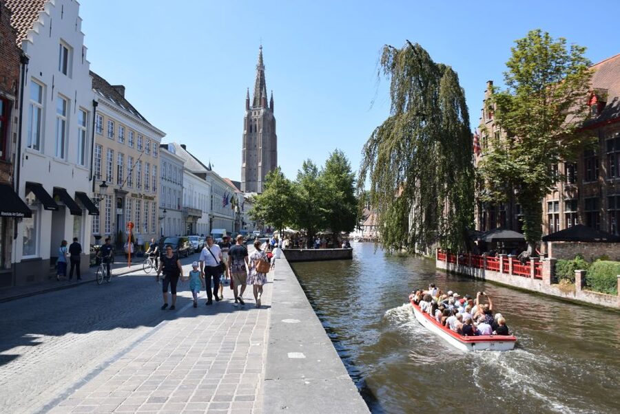 From Brussels: Bruges Private Tour - GroeningeMuseum and Old St. John’s Hospital, big stops with possible extra costs