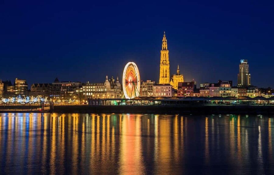 From Brussels: Private Tour to Antwerp - Diamond & Art City - Our Lady’s Cathedral: Rubens’ masterpieces are the main event
