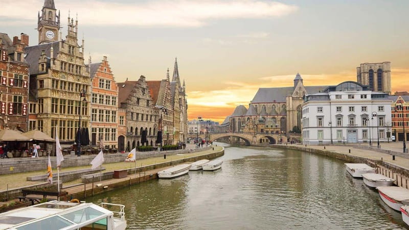 Gent Walking Tour with a Local - Gravensteen Castle and St. Bavo’s Cathedral, medieval landmarks without the pressure