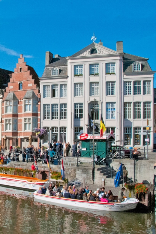 Ghent: 40 Minute Medieval Center Guided Boat Tour - Entering the Medieval Harbor: What the Start Feels Like