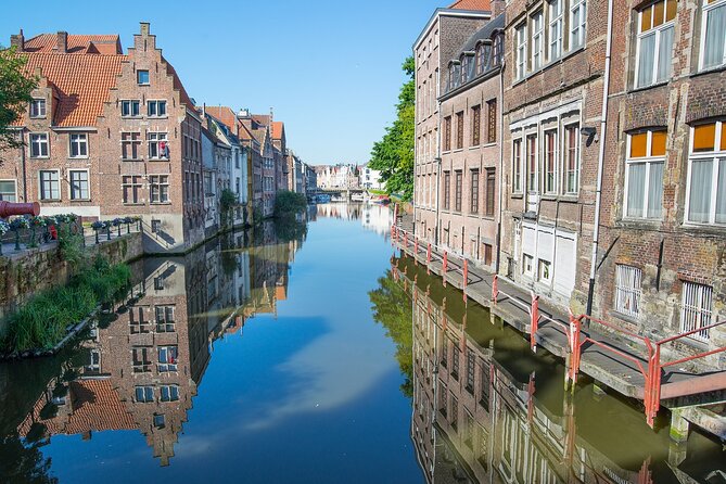 Ghent and Bruges Full Day Tour from Brussels - The tour style: headsets, microphone delivery, and how to get more out of it
