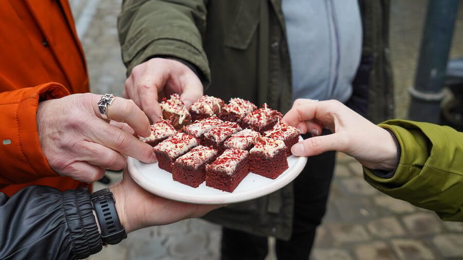 Ghent: Belgian Chocolate Walking Tour with Tastings - Between tastings: Ghent sights, legends, and the guide’s storytelling thread