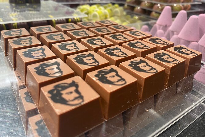 Ghent: Famous Belgian Chocolate Walking Tour with Tastings - What you taste: at least eight chocolates and candies, plus variety that keeps it fun