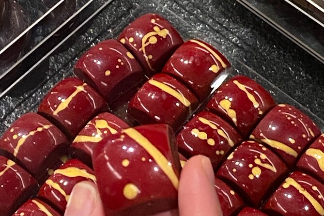 Ghent Food & Drink Tasting Tour with Local Specialties - Sweet stops: Belgian chocolate, marzipan, cookies, and the oldest candy shop