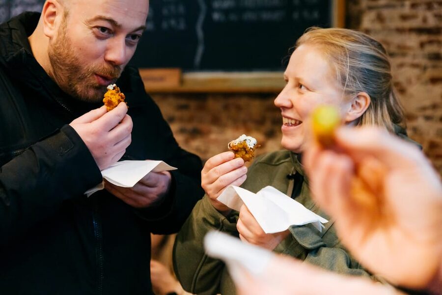 Ghent: Food & Drink Walking Tour with Tastings - Pralines From a Gault Millau-Rated Chocolatier