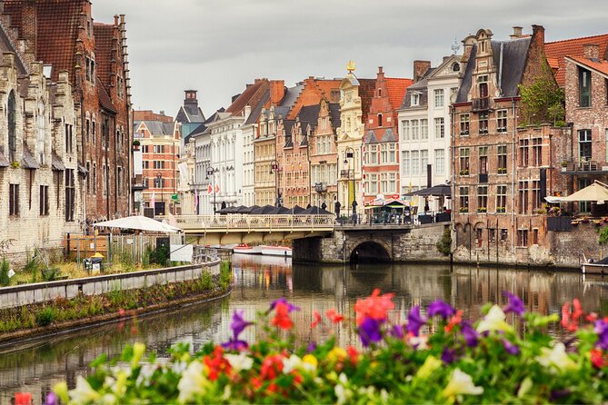 Ghent Scavenger Hunt and Highlights Self Guided Audio Tour - Timing and weather: an outdoor tour that still gives you an escape route