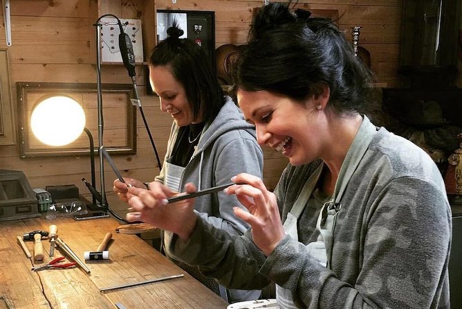 Handcraft your own silver ring in Bruges - Choosing Your Finish: Polished, Satin, or Rough Forged Look
