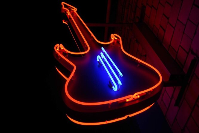 Hard Rock Cafe Brussels with Set Lunch or Dinner - Key points before you go
