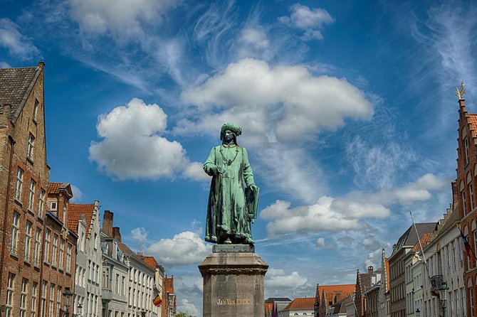 "Hidden Brugge" Photo Tour - 2hr open city tour & workshop - Stop 3: Sint-Janshuismolen windmills, open space, and easy follow-up shots