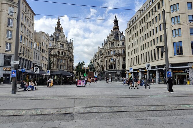 Historical Walking Tour in Antwerp Old City - Why this Antwerp Old City walk makes sense (even if you only have 2 hours)
