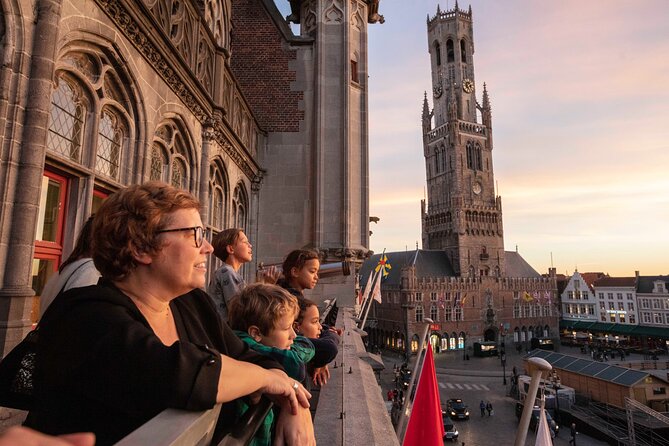 Historium Story + VR Ticket - VR in an eight-minute booth: interactive medieval Bruges you can control