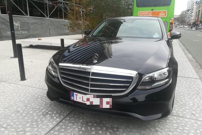 Luxury vehicle from Brussels airport to the city of Brussels - The Pickup System at Brussels Zaventem: Name Sign, Arrivals Hall, Zero Guesswork