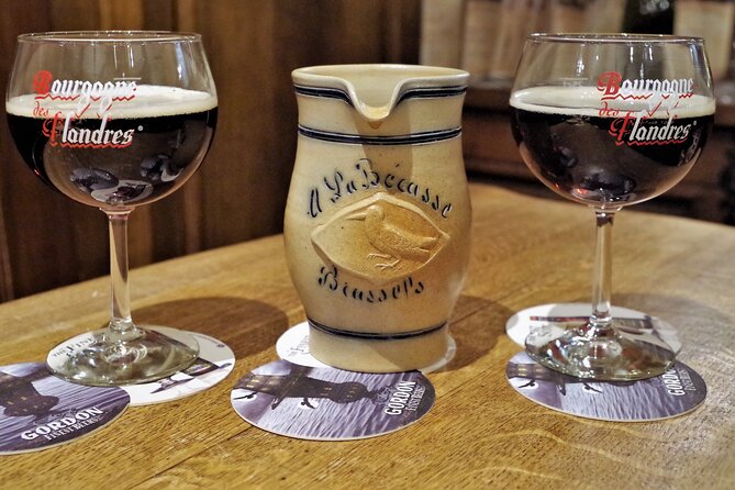 Marc's Brussels Beer Tasting Tour - Royal Theatre Toone and the Puppet Theater beer break