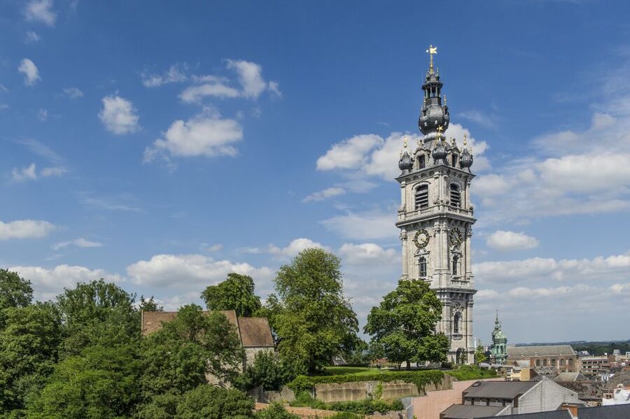 Mons : The Belfry - Inside the visitor centre: the windows of time and real objects