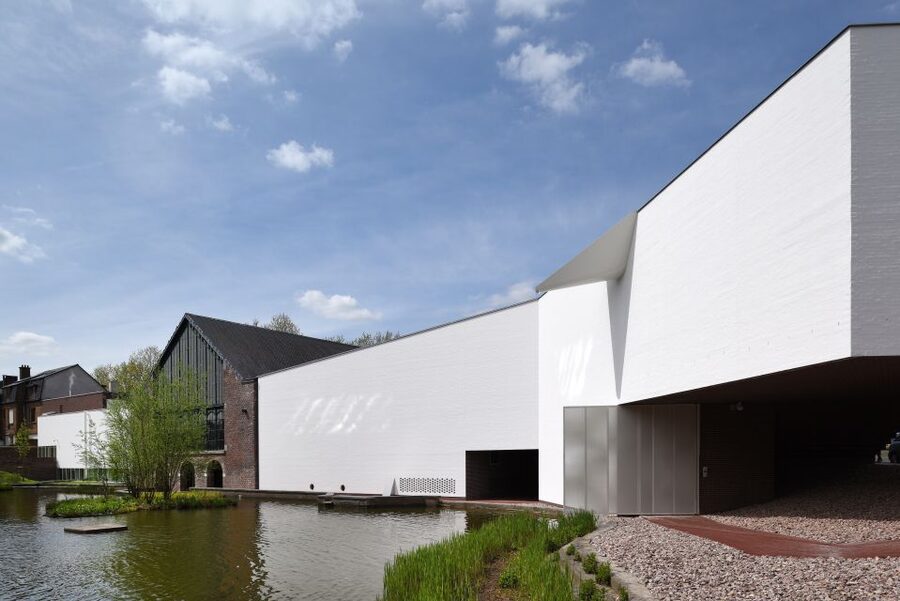 Mons : the Mons Memorial Museum - A Museum That Turns History Into Daily Life