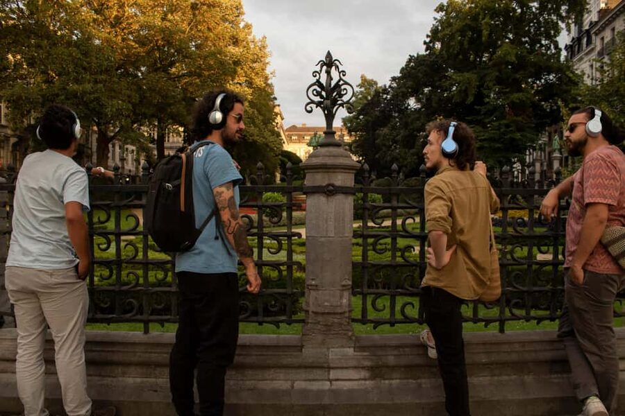 MUSIC TOUR OF BRUSSELS (SPANISH) - Meeting at the Palace of Justice, and how to stay with the group