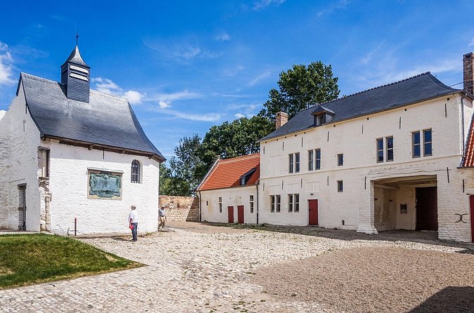 Napoleon's Waterloo Battlefield Private Guided Tour from Brussels - Plancenoit Farm and Napoleon’s Last Headquarters: the final positions