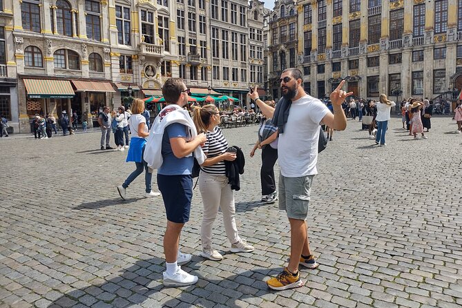 Navigate through Brussels and Discover Beer and Chocolate - Tiago’s coaching: why this tour feels relaxed, not like a lecture