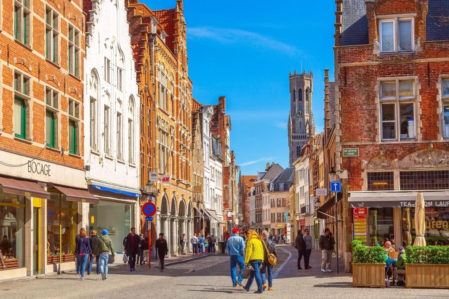 Paris: Brussels and Bruges Tour & Optional Chocolate Tasting - Bruges free time: how to pick what to do with 2 hours