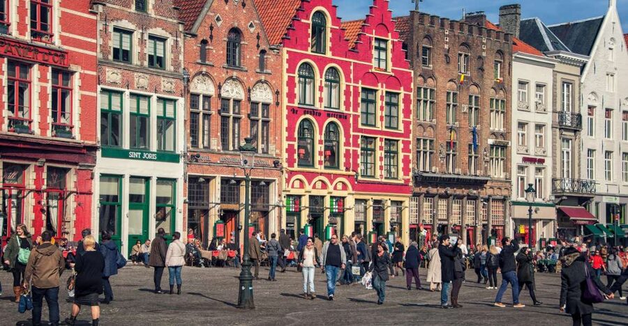 Paris: Brussels and Bruges Tour & Optional Chocolate Tasting - Beguinage and the quieter side of Bruges