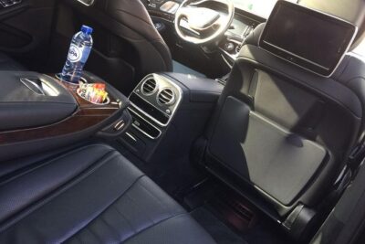 Private Arrival Transfer from Brussels Airport to Bruges with Business car