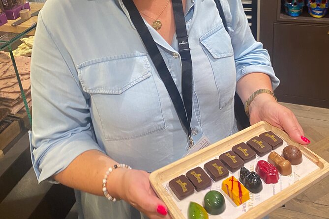 Private Belgian Chocolate Tour in Bruges - Dumon Chocolatier and the Story-First Tasting Style