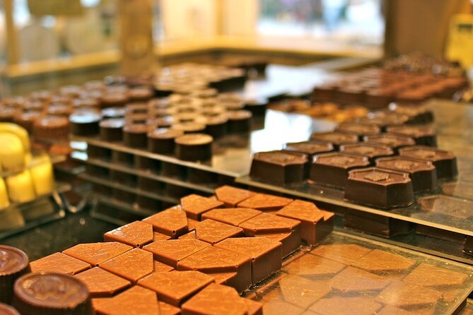 Private Bruges Food Tour: 8 Tastings of Local Delicacies - The Walking Route: Markt 5 to Mariastraat (and Why It Works)