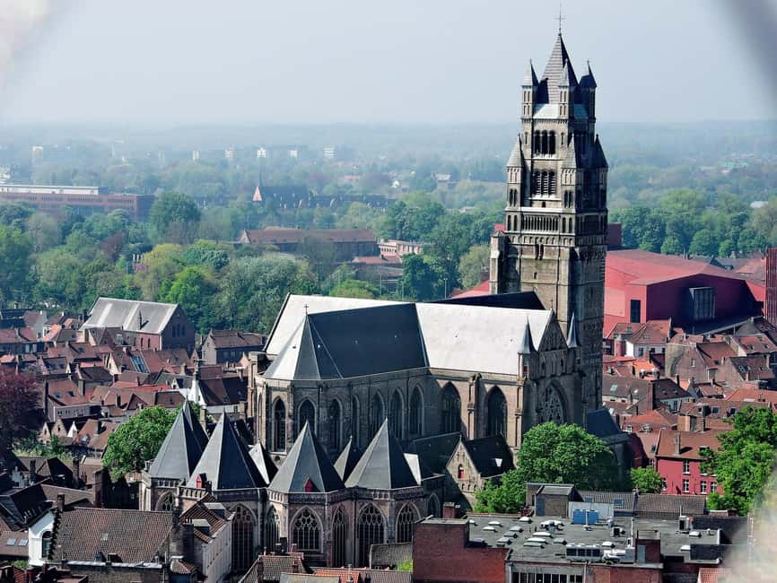 Private Bruges Landmarks & Hidden Gems Tour from Brussels - St. Salvator’s Cathedral and the interior pause