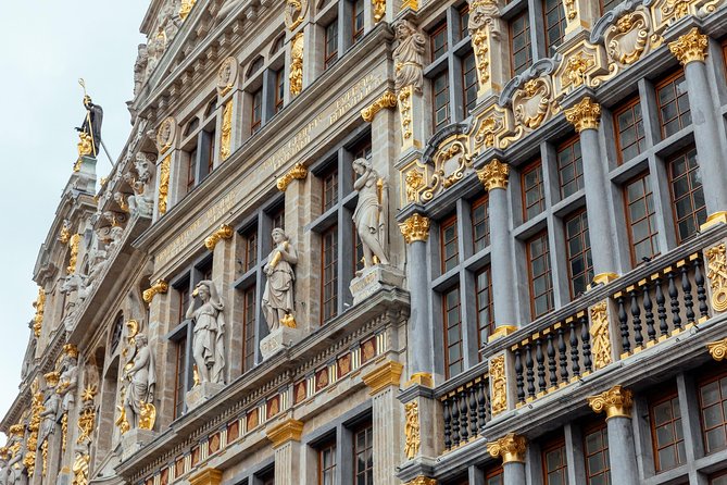 Private City Kickstart Tour: Brussels - Stop 6: Les Galeries Royales Saint-Hubert, the 1846 rain-proof idea