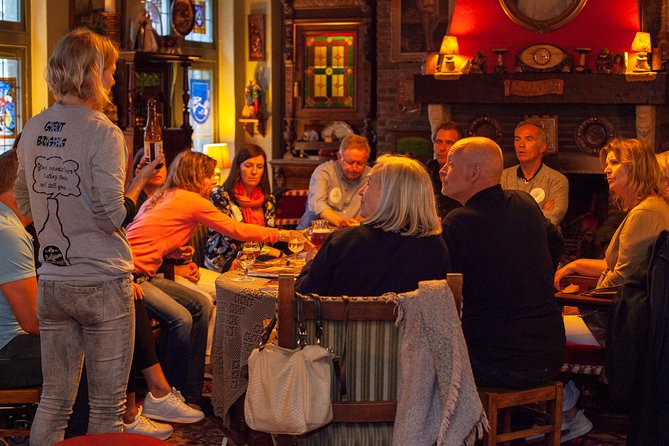 Private: Discover Bruges beers & brewery with chocolate pairing by a young local - Stop 3: Elisabeth Bruges Chocolate Shop, Quick Take-Away Pairing