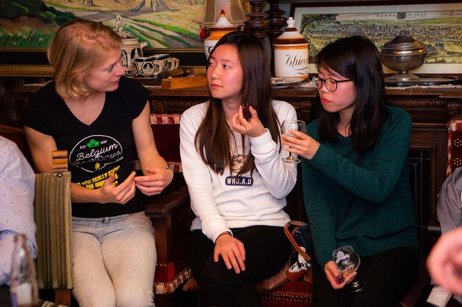 Private Ghent Beer & Brewery Tour by a young local - Neuhaus Chocolates: a 15-minute reset that changes the whole experience